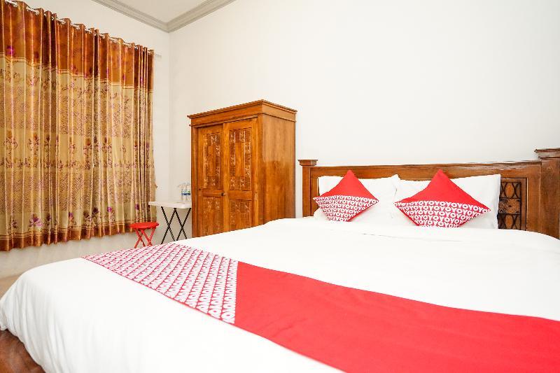 Reddoorz At Pondok Candra Surabaja Zewnętrze zdjęcie